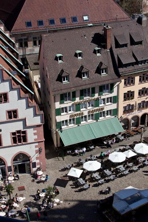 Hotel Rappen am Münsterplatz Freiburg im Breisgau Buitenkant foto