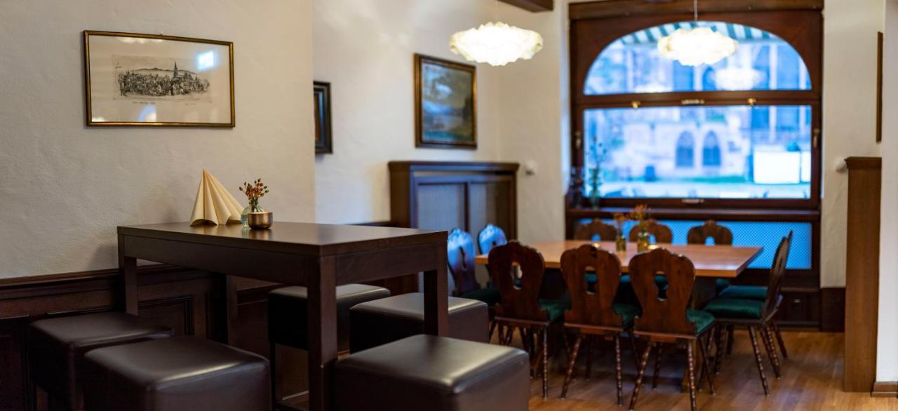 Hotel Rappen am Münsterplatz Freiburg im Breisgau Buitenkant foto