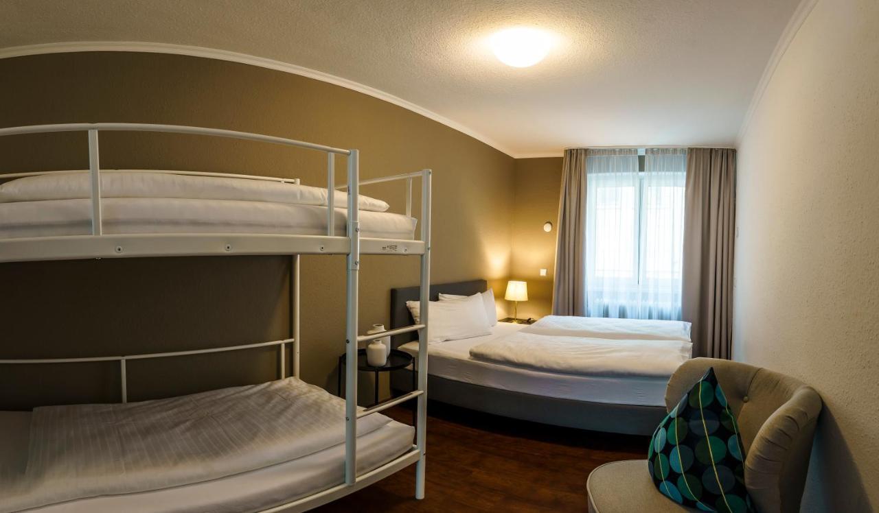 Hotel Rappen am Münsterplatz Freiburg im Breisgau Buitenkant foto