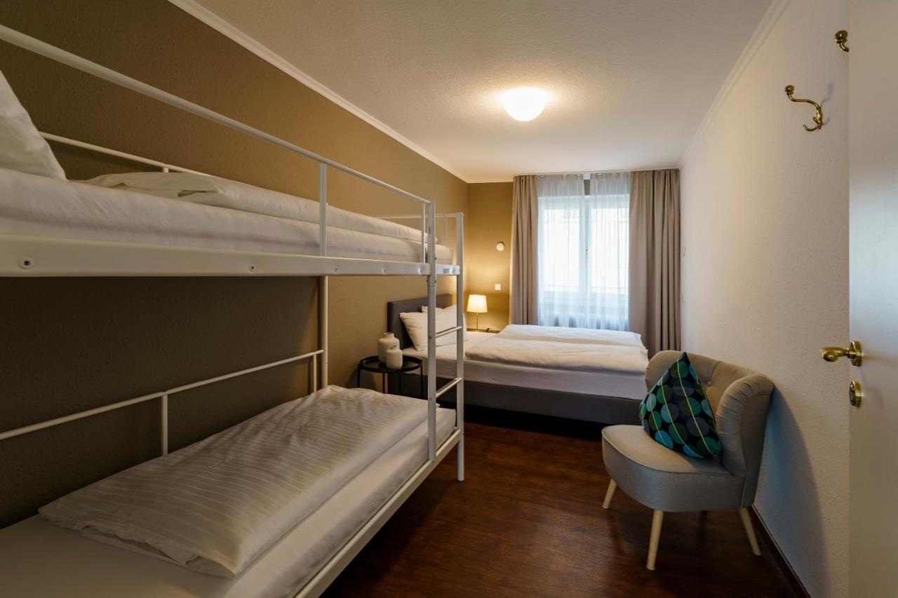 Hotel Rappen am Münsterplatz Freiburg im Breisgau Buitenkant foto
