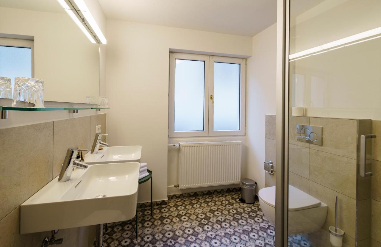 Hotel Rappen am Münsterplatz Freiburg im Breisgau Buitenkant foto